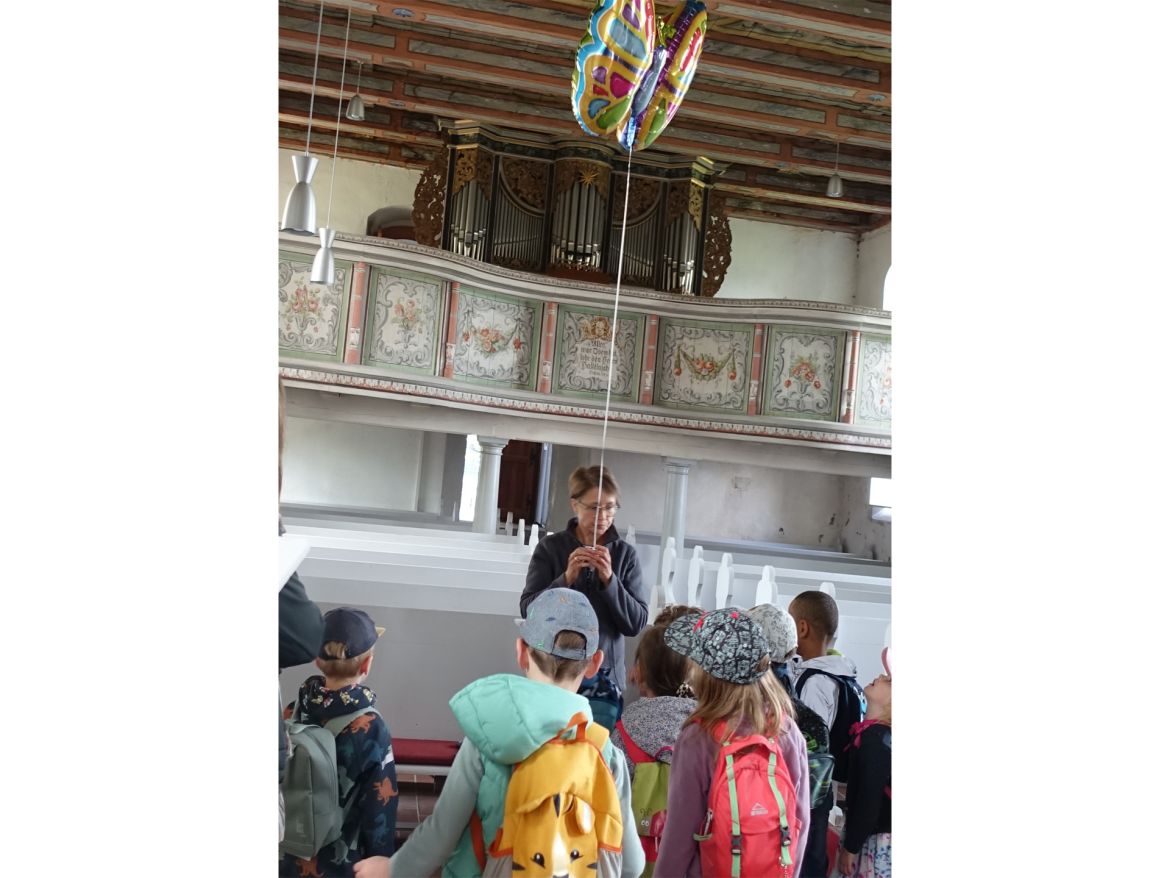 Maulwurf Kirchenausflug hochkant.jpg